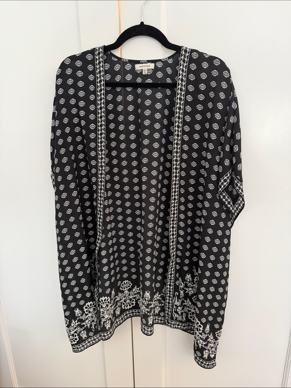 Max Studio Black and White Printed Open Kimono